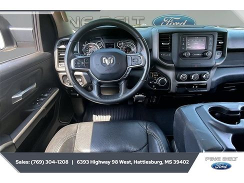 Used 2019 RAM 1500 Tradesman AWD/4WD image 5