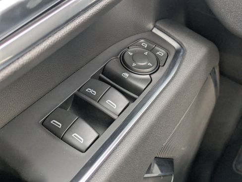 New 2026 GMC Sierra 2500 SLE image 28