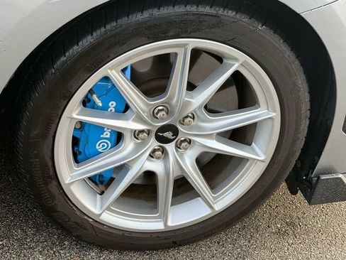 Used 2024 Ford Mustang GT Premium RWD image 17