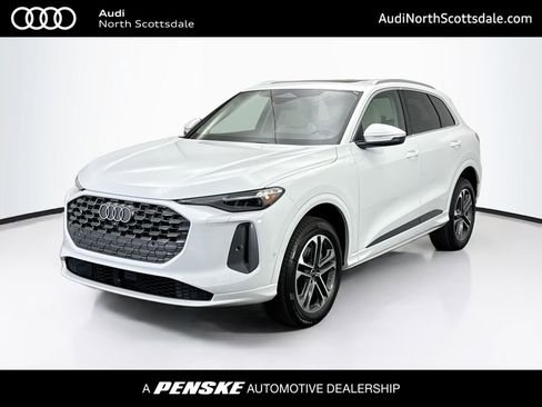 Used 2025 Audi Q5 2.0T Premium Plus w/ Premium Plus image 1