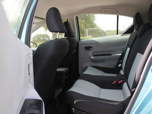 Used 2013 Toyota Prius C Three FWD image 13