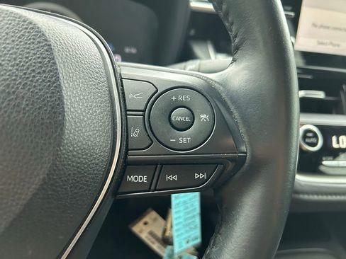 Used 2021 Toyota Corolla SE image 18