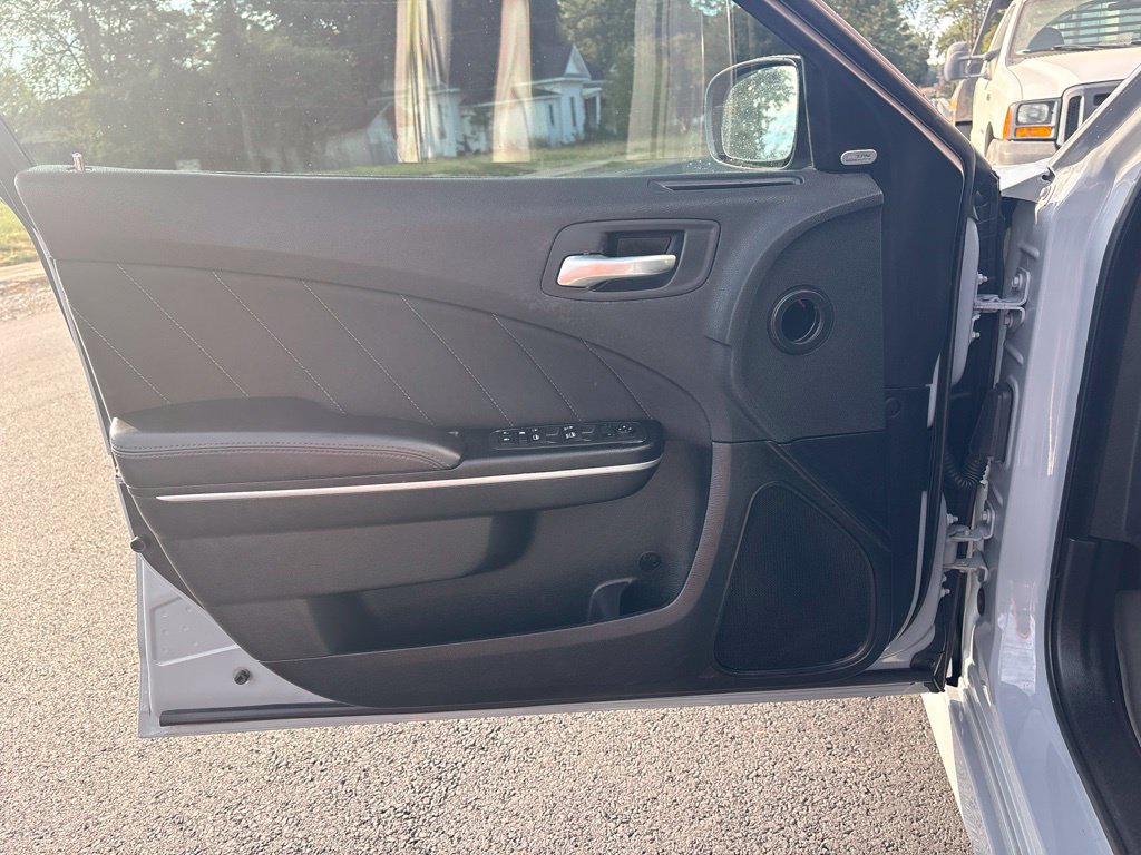 Used 2022 Dodge Charger GT RWD image 8
