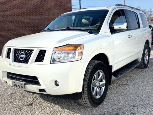 Used 2011 Nissan Armada SV image 17