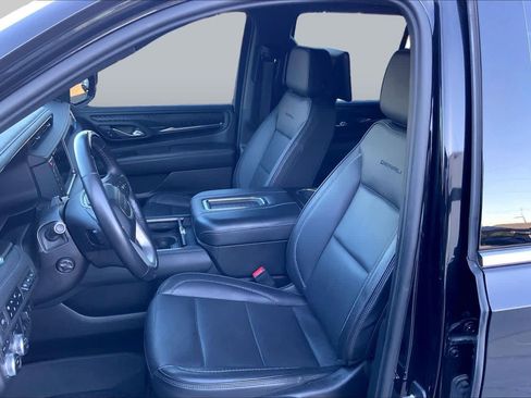 Used 2023 GMC Yukon Denali w/ Denali Reserve Package AWD/4WD image 8