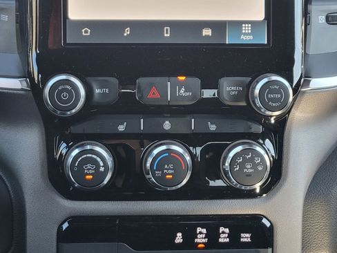 New 2025 RAM 1500 Big Horn image 25