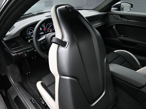 Certified 2026 Porsche 911 GT3 image 19