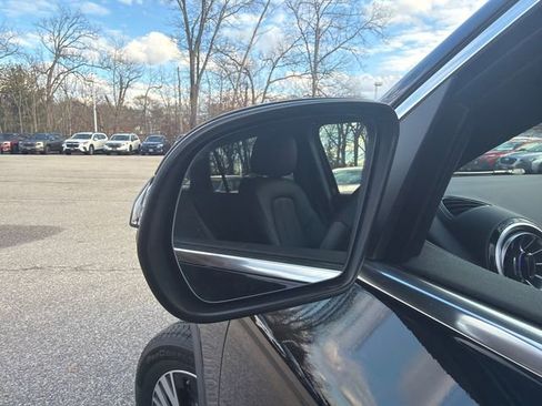 Used 2025 Mercedes-Benz GLA 250 GLA 250 image 7