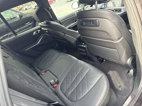 Used 2023 BMW X5 xDrive40i image 32