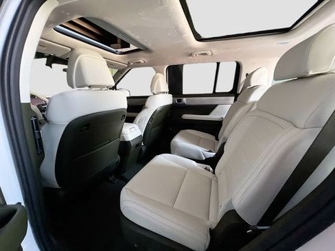 New 2025 Hyundai Santa Fe Calligraphy image 26