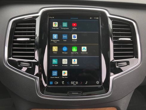 New 2025 Volvo XC90 T8 Plus w/ Protection Package Premier image 22