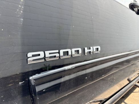 Used 2014 Chevrolet Silverado 2500 LTZ w/ LTZ Plus Package AWD/4WD image 20