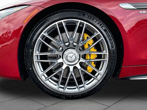 Certified 2022 Mercedes-Benz SL 63 AMG 4MATIC image 11