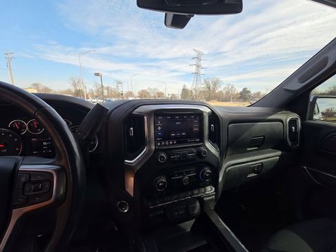 Used 2020 Chevrolet Silverado 1500 RST image 5