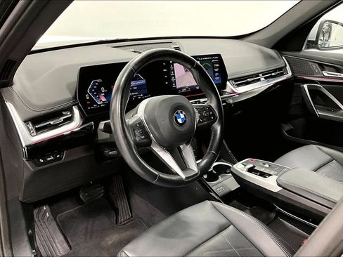 Used 2023 BMW X1 xDrive28i w/ Convenience Package AWD/4WD image 16