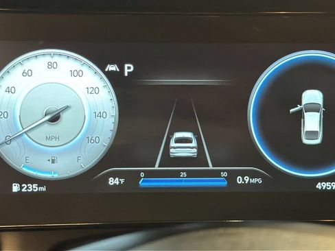 Used 2023 Hyundai Elantra SEL w/ Convenience Package FWD image 13
