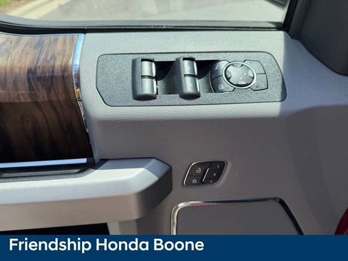 Used 2019 Ford F150 Lariat AWD/4WD image 14