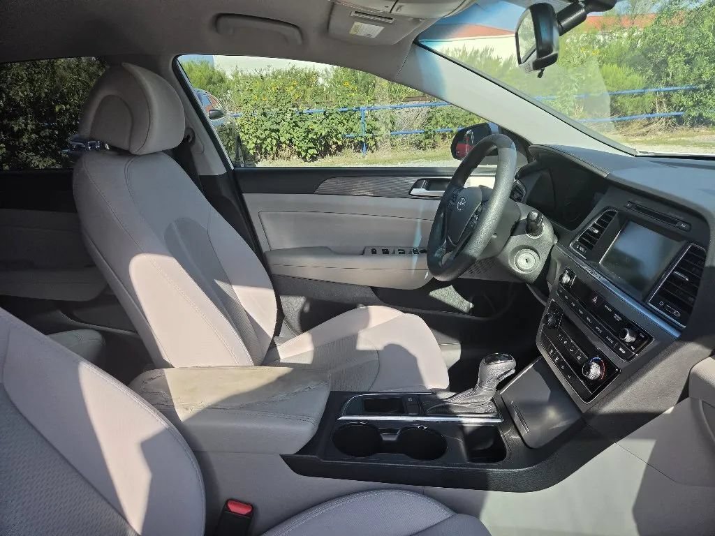 Used 2016 Hyundai Sonata Sport FWD image 24