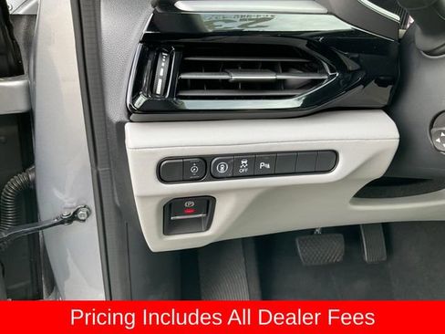 Used 2023 Acura MDX SH-AWD w/ Technology Package image 10