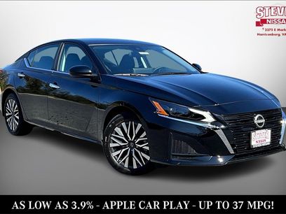 New 2025 Nissan Altima 2.5 SV w/ SV Premium Package