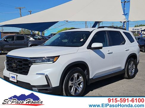 Certified 2025 Honda Pilot EX-L image 1