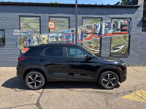 Used 2023 Chevrolet TrailBlazer RS AWD/4WD image 26