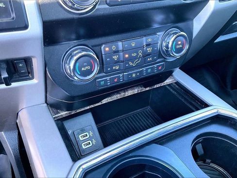 Used 2019 Ford F350 Lariat w/ Lariat Ultimate Package image 32