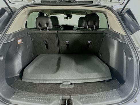 Used 2025 Buick Encore GX Preferred AWD/4WD image 27