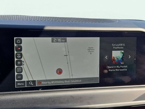 Certified 2025 Kia Seltos SX w/ SX Sunroof Package image 29