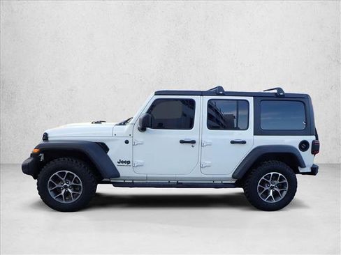 Used 2024 Jeep Wrangler Sport S image 2