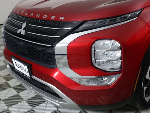 Used 2024 Mitsubishi Outlander SE FWD image 38