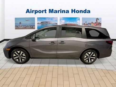 New 2026 Honda Odyssey EX-L image 2