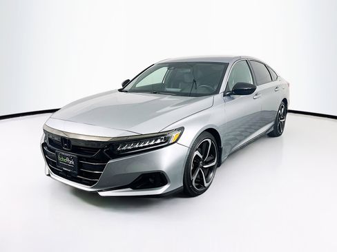 Used 2022 Honda Accord Sport image 3
