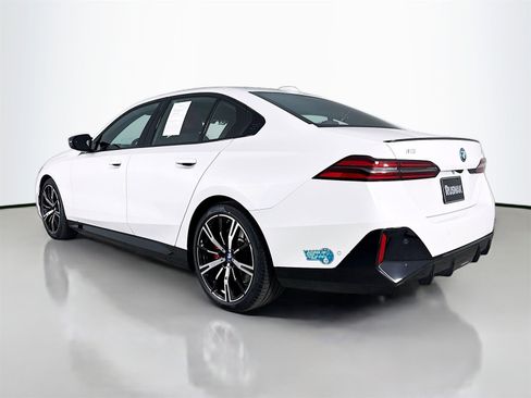 Certified 2025 BMW i5 M60 image 5