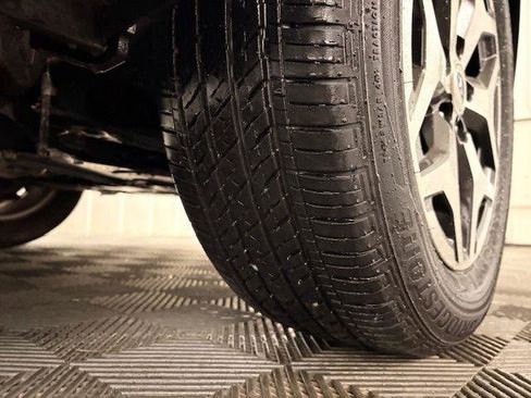 Used 2024 Subaru Forester Premium image 21