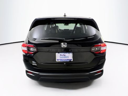 Used 2023 Honda Pilot LX image 6