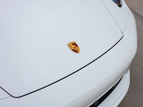 Used 2022 Porsche 911 Carrera S RWD image 34