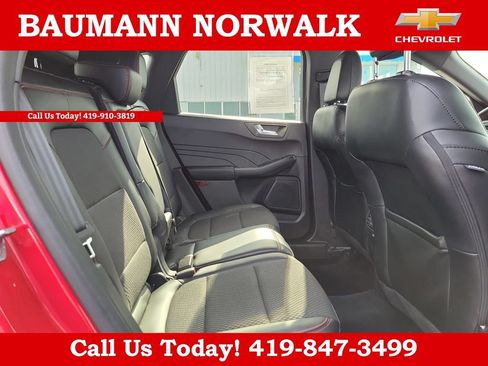 Used 2024 Ford Escape ST-Line w/ Tech Pack #1 AWD/4WD image 17
