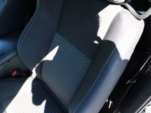 Used 2019 Dodge Challenger GT image 17