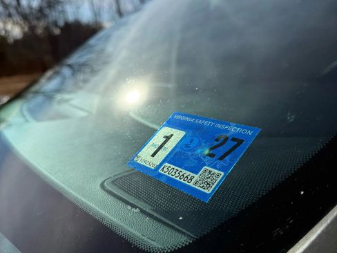 Used 2021 GMC Sierra 1500 Elevation w/ Preferred Package image 18