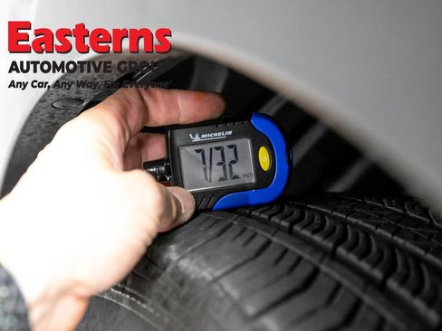 Used 2023 Subaru Outback Limited AWD/4WD image 28