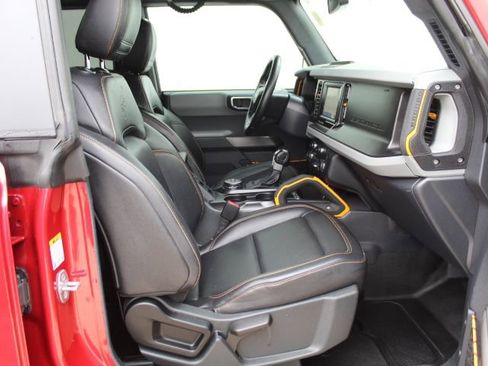 Used 2021 Ford Bronco Badlands w/ Sasquatch Package image 37