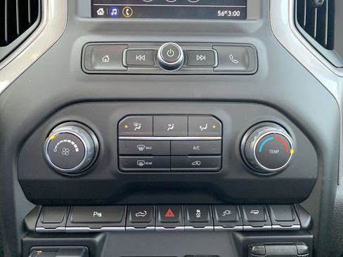 Used 2022 Chevrolet Silverado 2500 W/T w/ WT Fleet Convenience Package image 16