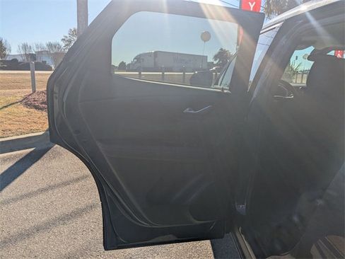 Used 2022 Chevrolet Blazer LT image 24