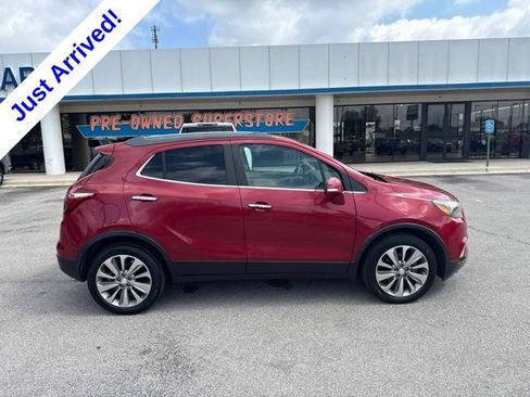 Used 2017 Buick Encore Preferred FWD image 2