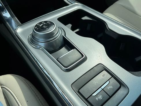 Used 2021 Ford Edge Titanium w/ Equipment Group 301A image 11