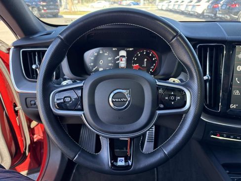 Used 2019 Volvo XC60 T6 R-Design w/ Protection Package Premier image 29