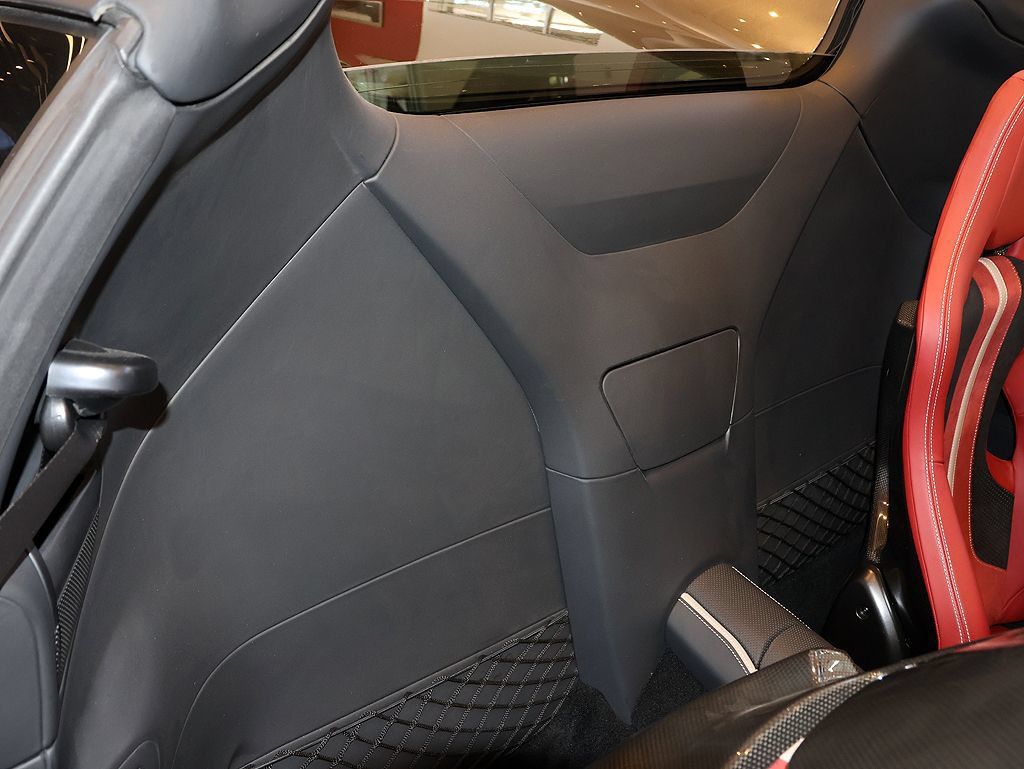 Certified 2021 Ferrari 812 GTS RWD image 25