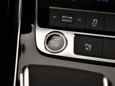 Used 2025 Audi Q7 3.0T Premium Plus w/ Premium Plus Package image 29