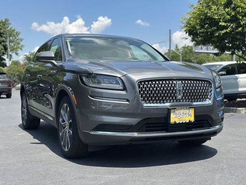 Certified 2023 Lincoln Nautilus Reserve AWD/4WD image 47